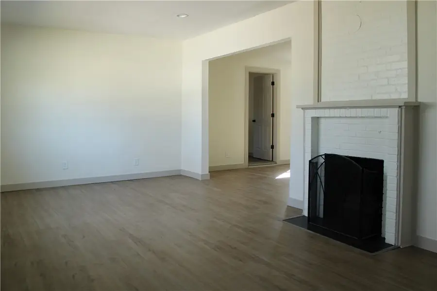 422 N Long Street, Shelbyville, IL 62565 - #3