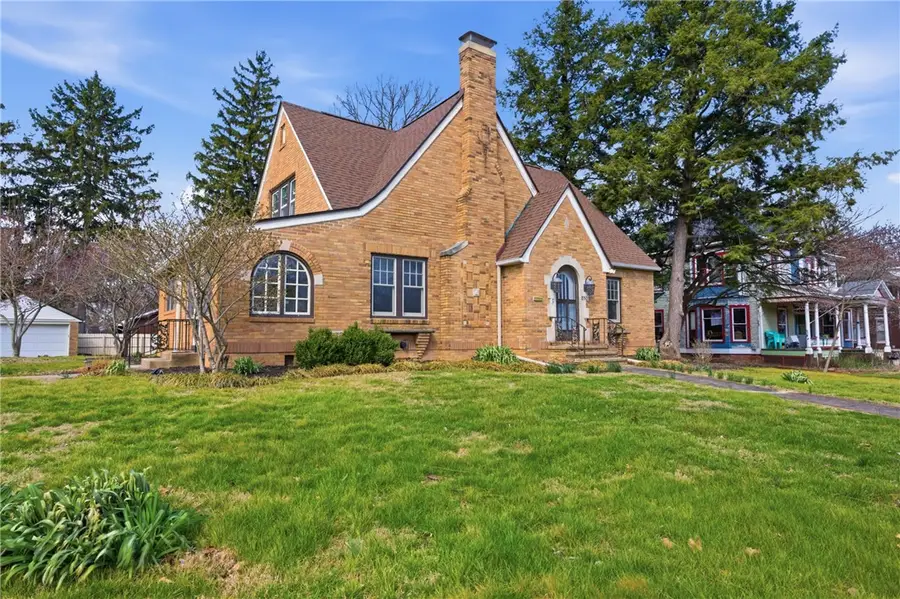 850 6th Street, Charleston, IL 61920 - #3