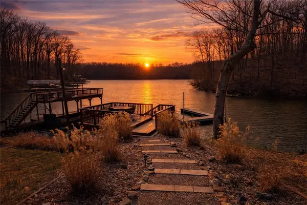 N 1170th Street, Marshall, IL 62441