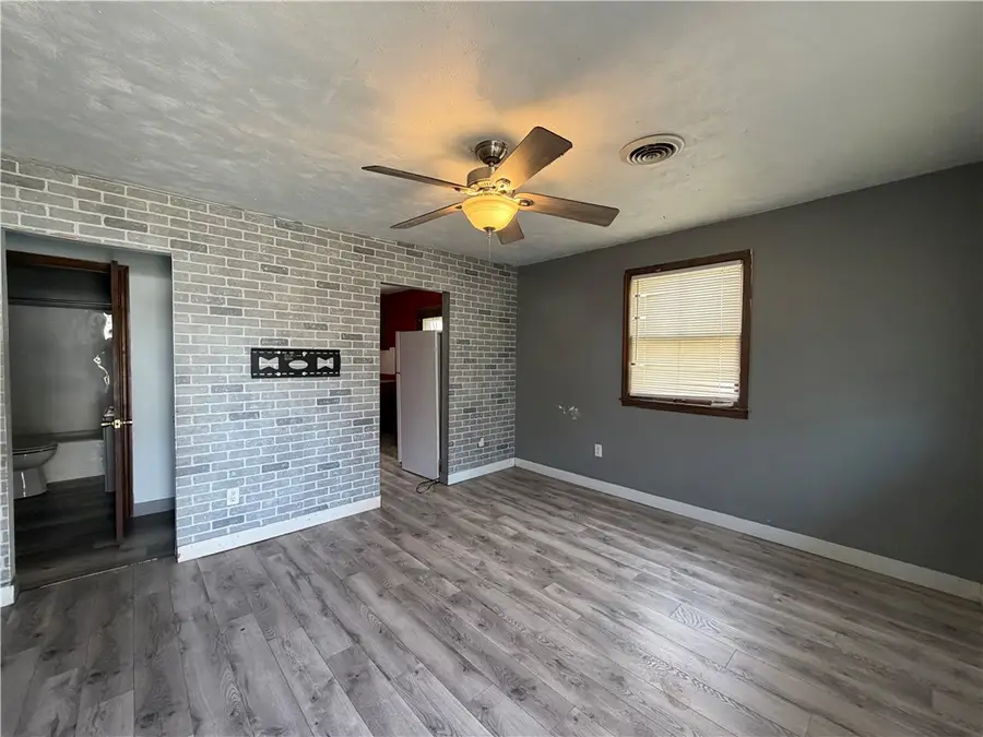 1845 W Waggoner Street, Decatur, IL 62526 - #2