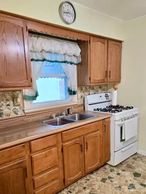 32 Westwood, Mattoon, IL 61938 - #3