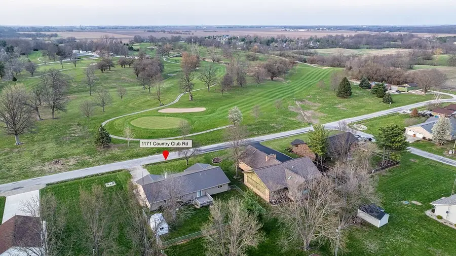 1171 Country Club Road, Sullivan, IL 61951 - #2