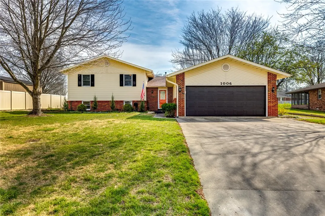 1006 Cardinal Drive, Effingham, IL 62401 - #1