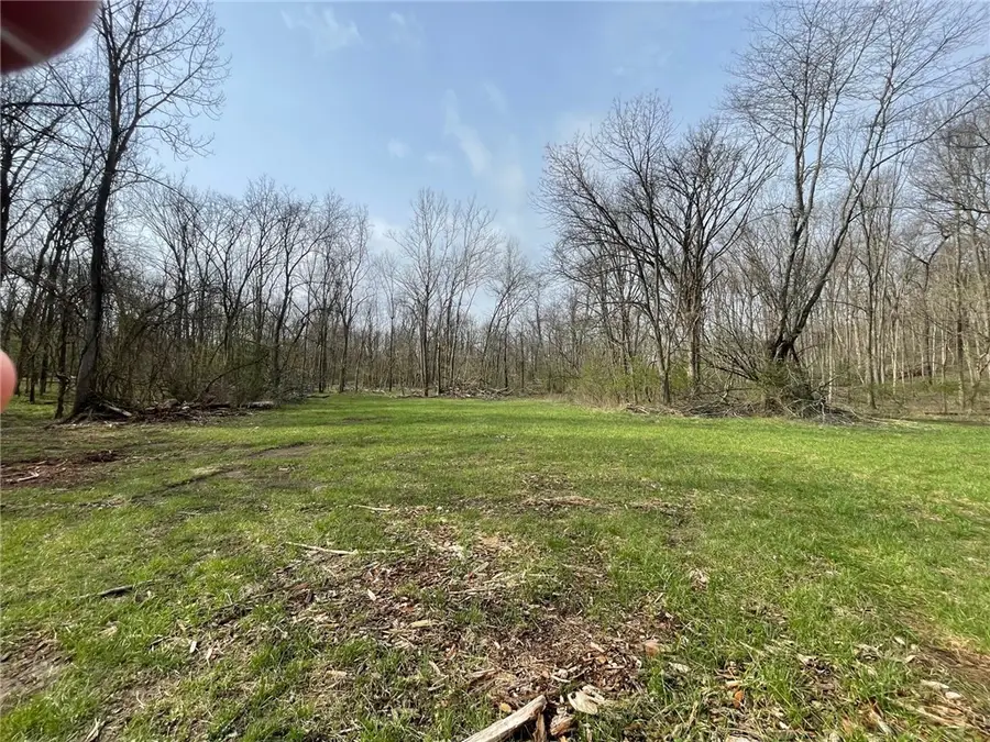 16 Kickapoo Place, Charleston, IL 61920 - #2