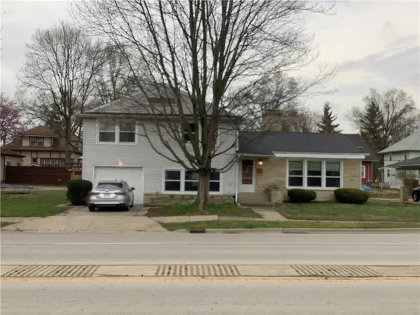 210 W Wabash Avenue, Effingham, IL 62401