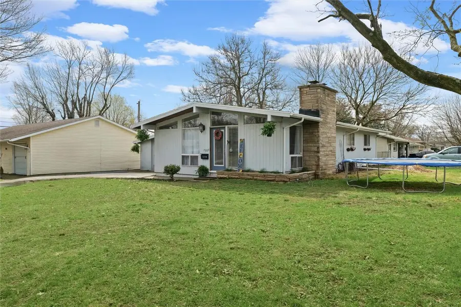 708 Roselawn Street, Danville, IL 61832 - #3