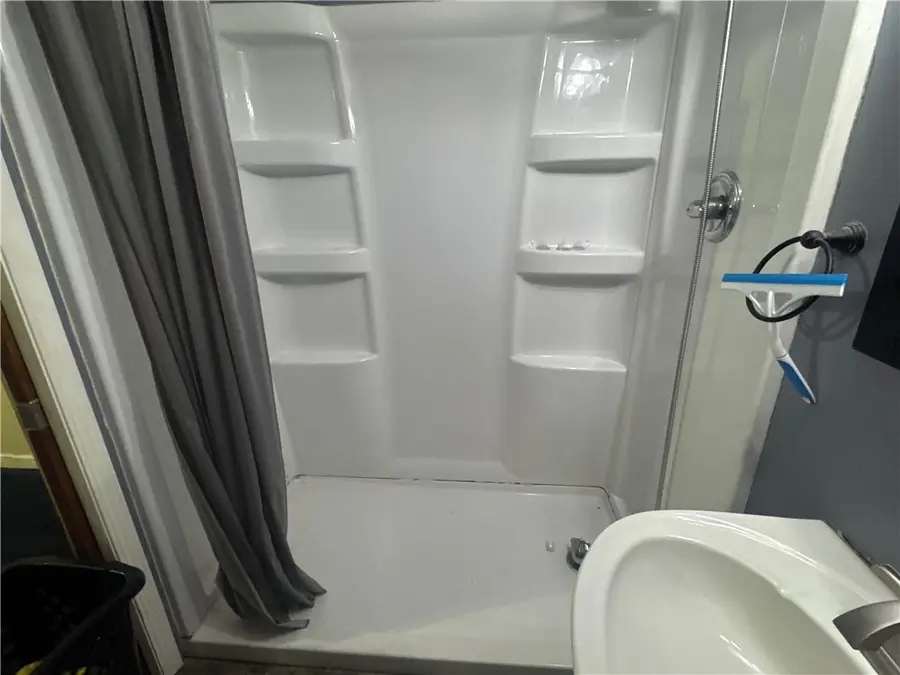 202 N Kansas Avenue, Danville, IL 61832 - #3