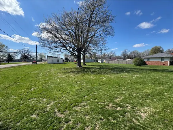 817 Glendale Avenue, Tilton, IL 61833