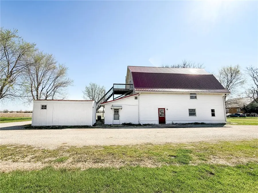 1504 E Main Street, Casey, IL 62420 - #3