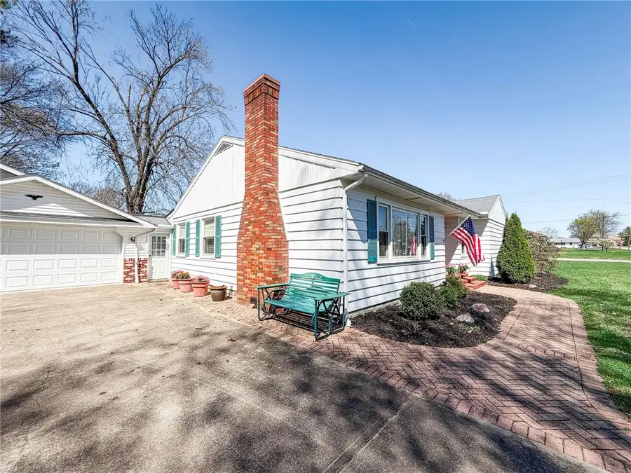 701 N Allen Street, Robinson, IL 62454 - #2