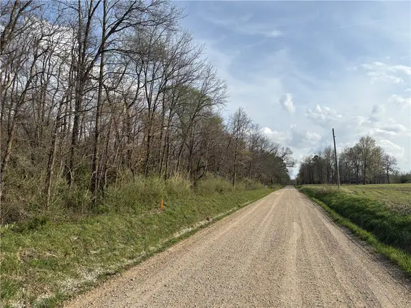 Applegate Road, Bridgeport, IL 62417