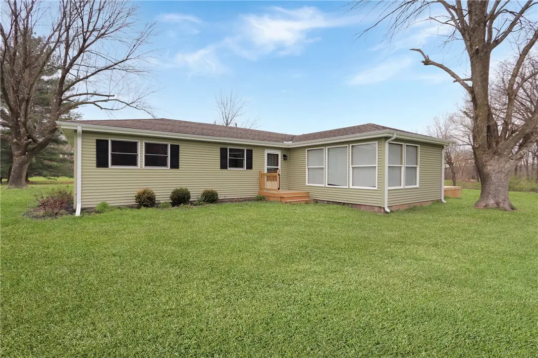 1166 County Road 1900e, Greenup, IL 62428 - #1