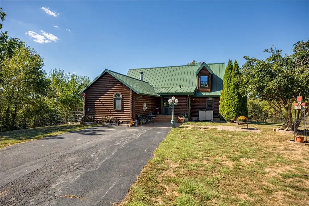 1606 County Highway 11, Beecher City, IL 62414 - #1