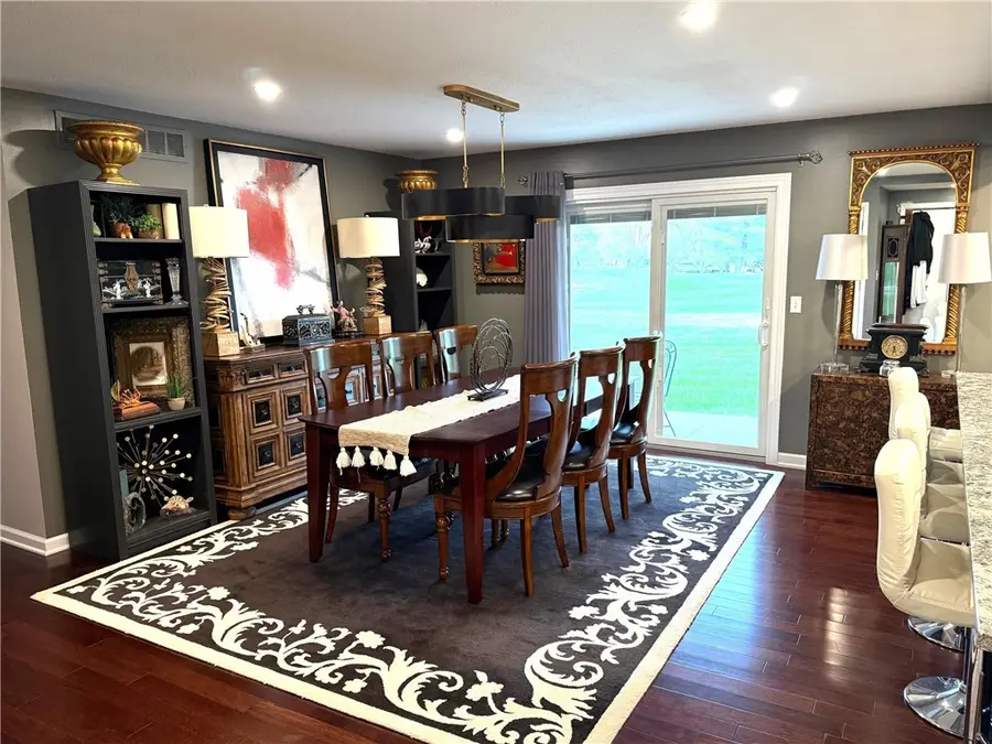 5 Greenbriar Drive #1, Mattoon, IL 61938 - #2