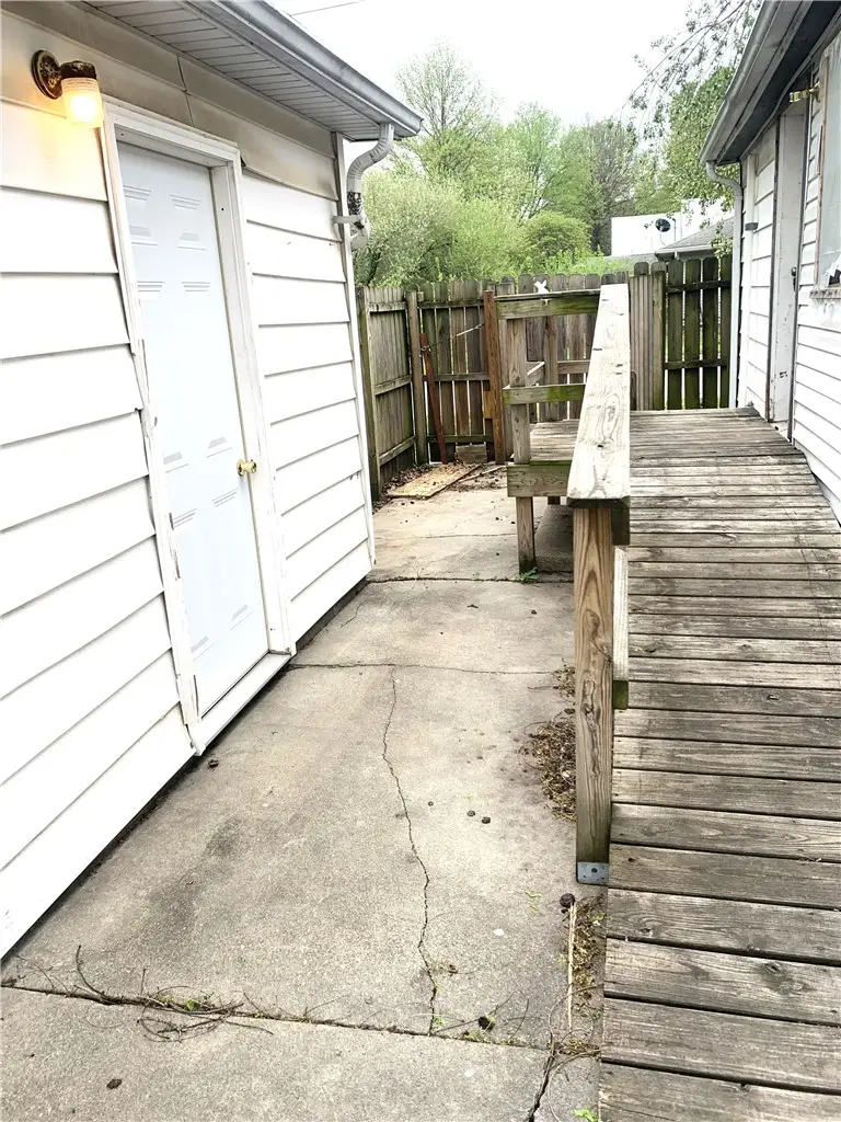 10 Cedar Street, Pana, IL 62557 - #2