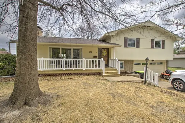 3224 Greenlake Drive, Decatur, IL 62521