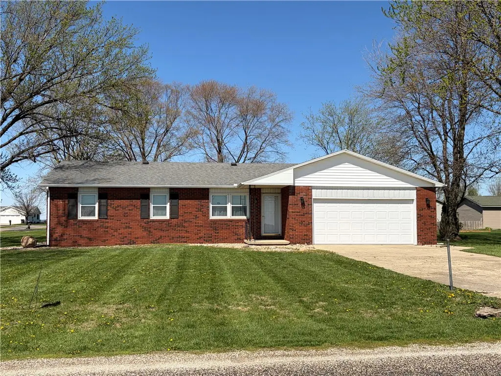 10 Roley Estates, Sullivan, IL 61951 - #1