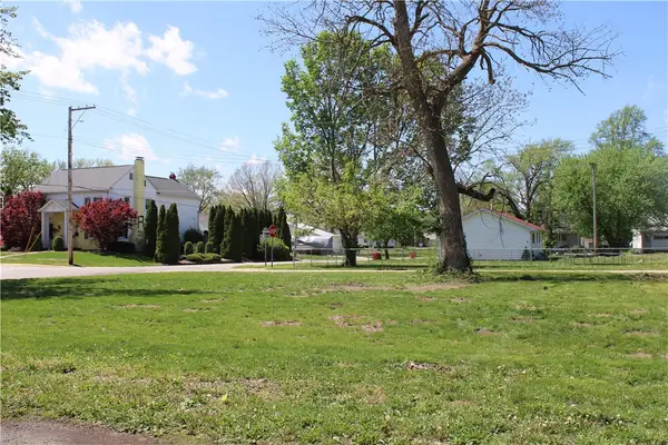 301 W North 2nd Street, Shelbyville, IL 62565