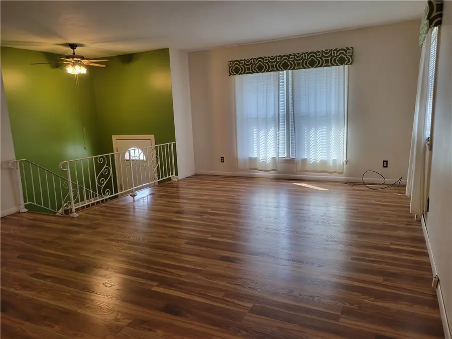 2252 W Oaklawn Drive, Decatur, IL 62526 - #2