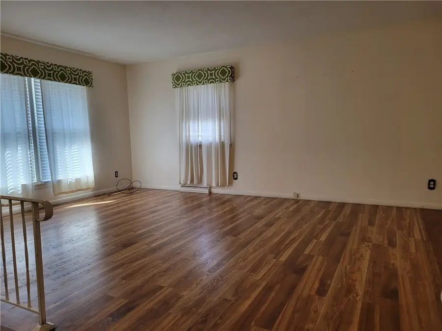 2252 W Oaklawn Drive, Decatur, IL 62526 - #3