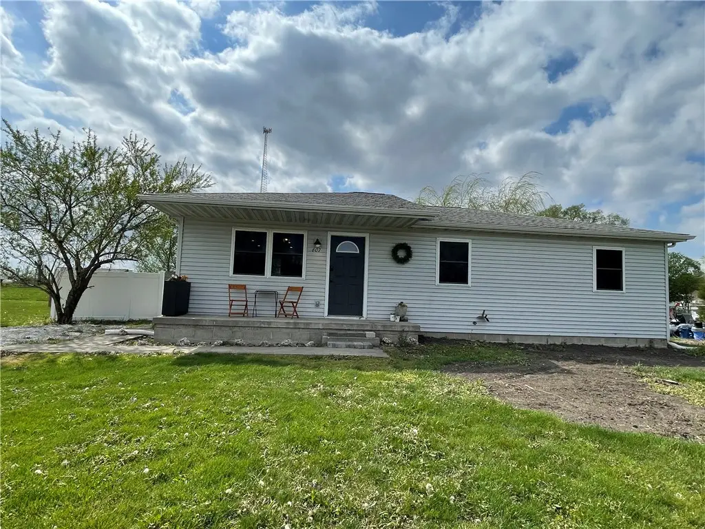 607 S Faith Lane, Sullivan, IL 61951 - #1