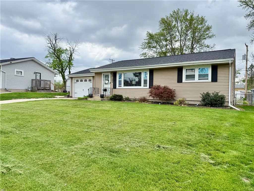 2209 W Oaklawn Drive, Decatur, IL 62526 - #1