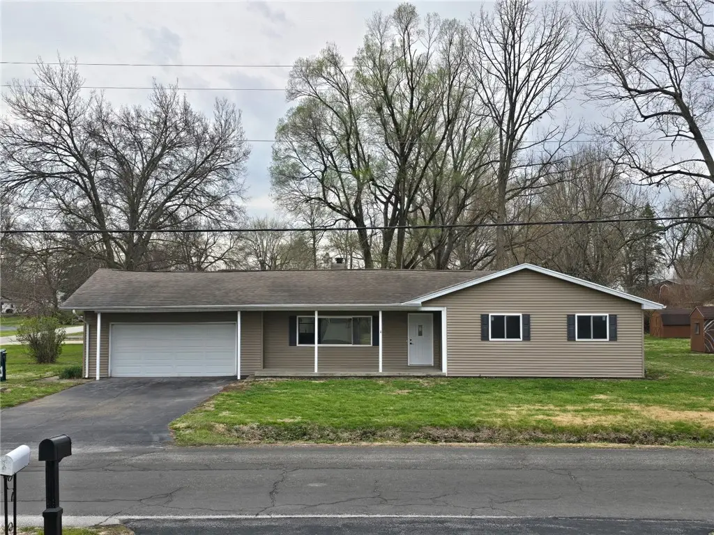 1505 W Ash Avenue, Decatur, IL 62526 - #1