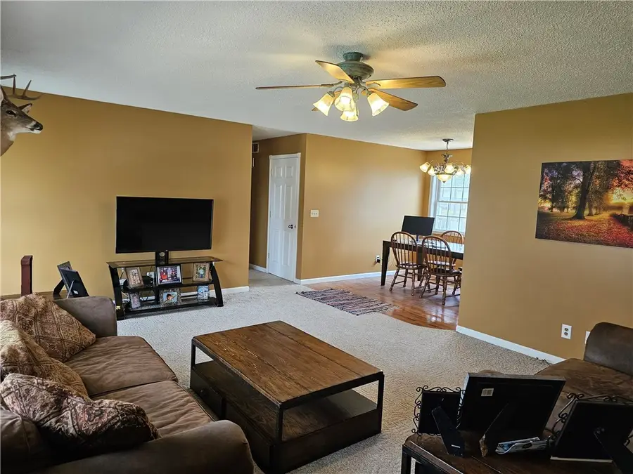 302 S Mill Street, Greenup, IL 62428 - #3