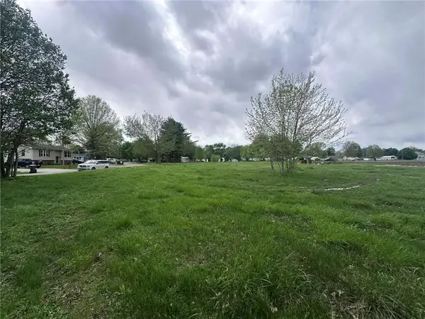 713 Walnut Street, Humboldt, IL 61931