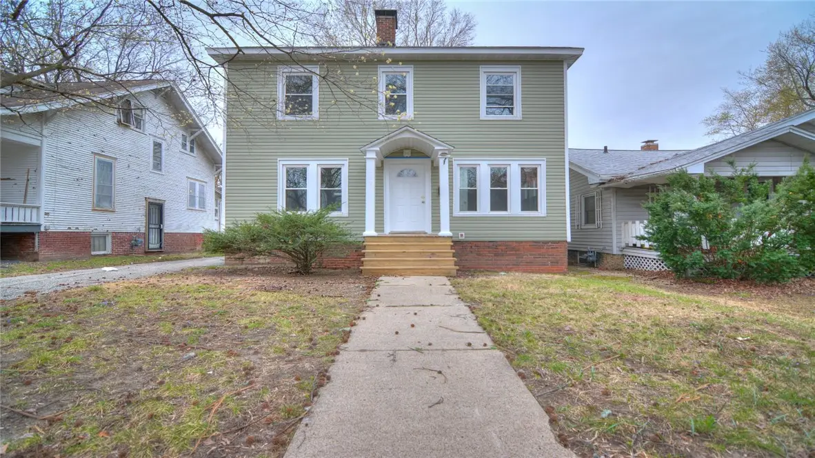 1075 W Prairie Avenue, Decatur, IL 62522 - #1