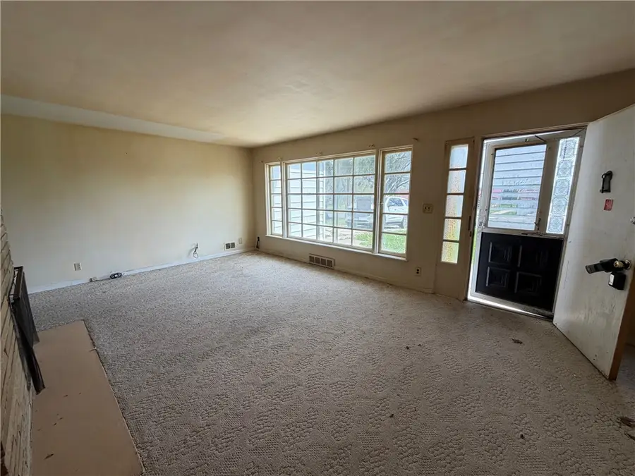 1614 Jackson Street, Danville, IL 61832 - #3
