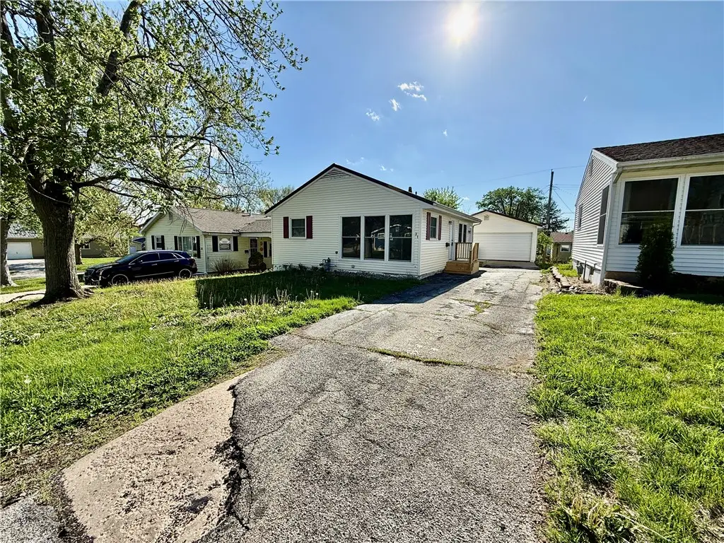 31 Sickles Drive, Decatur, IL 62521 - #1