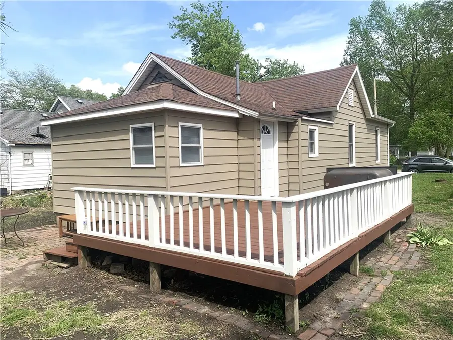 507 N Poplar Street, Pana, IL 62557 - #2