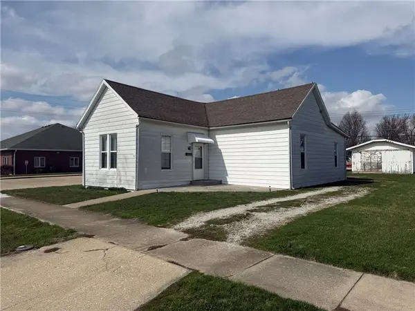 804 Jefferson Avenue, Effingham, IL 62401