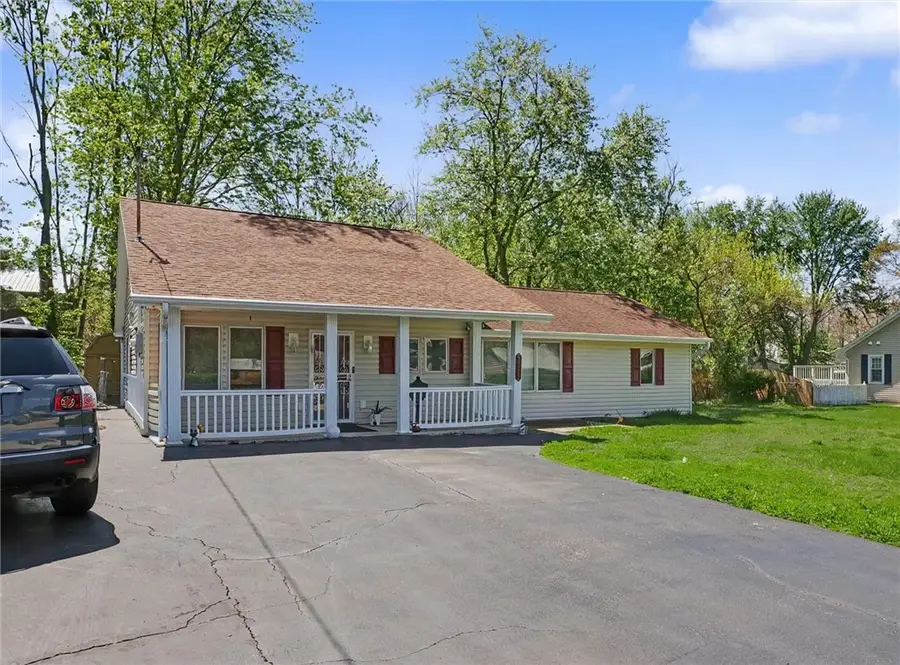 5555 Thrush Avenue, Decatur, IL 62521 - #2