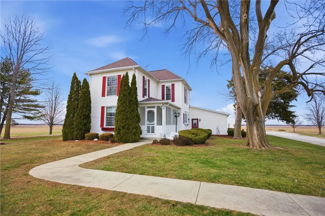 21137 E County Road 1050 N, Ashmore, IL 61912 - #1