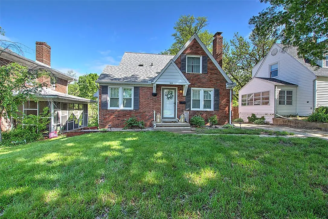 1624 W Forest Avenue, Decatur, IL 62522 - #1