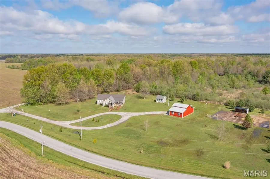 1543 N 1525 Street, Brownstown, IL 62418 - #2