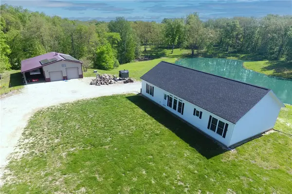 36 E County Road 1200, Jewett, IL 62436