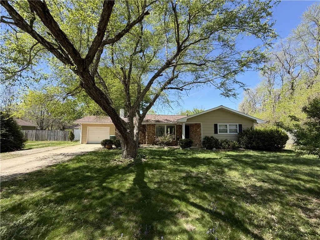 2100 Ironwood Lane, Charleston, IL 61920 - #1