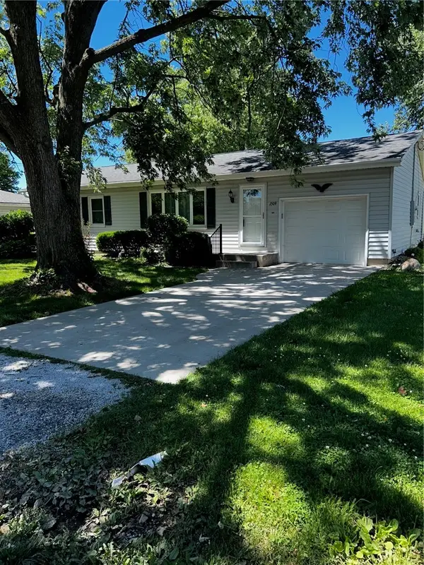 1509 W North First Street, Shelbyville, IL 62565