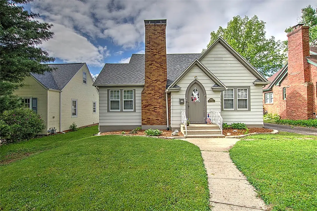 1935 Forest Avenue, Decatur, IL 62522 - #1