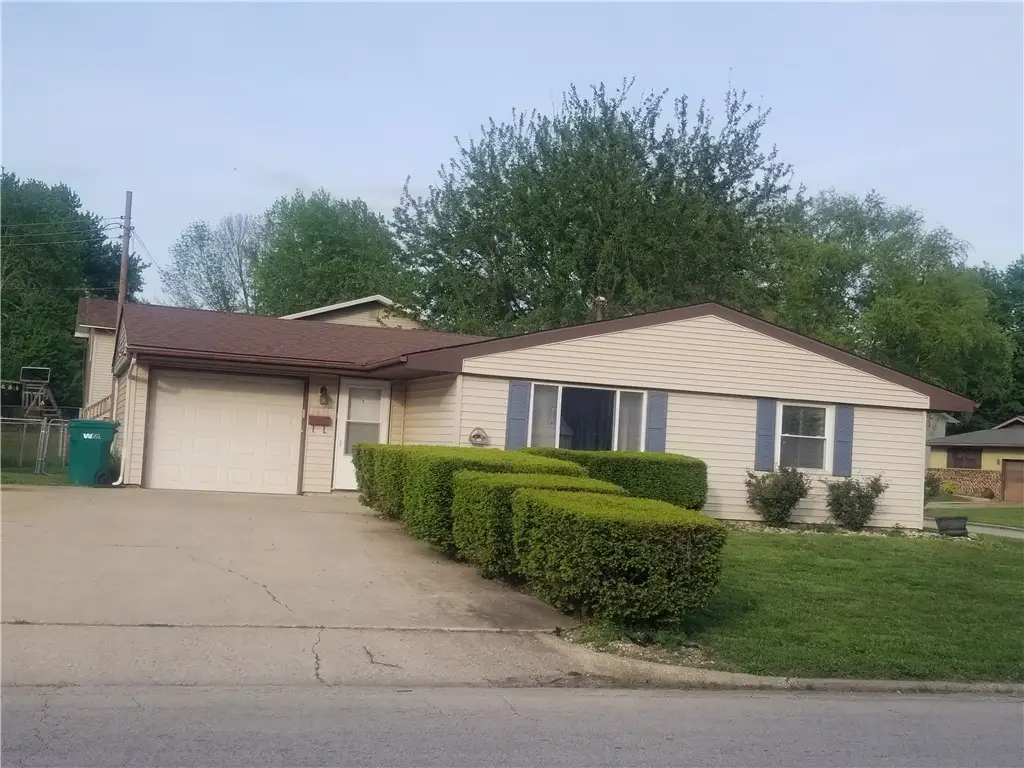 3604 Hummingbird Drives, Decatur, IL 62526 - #1