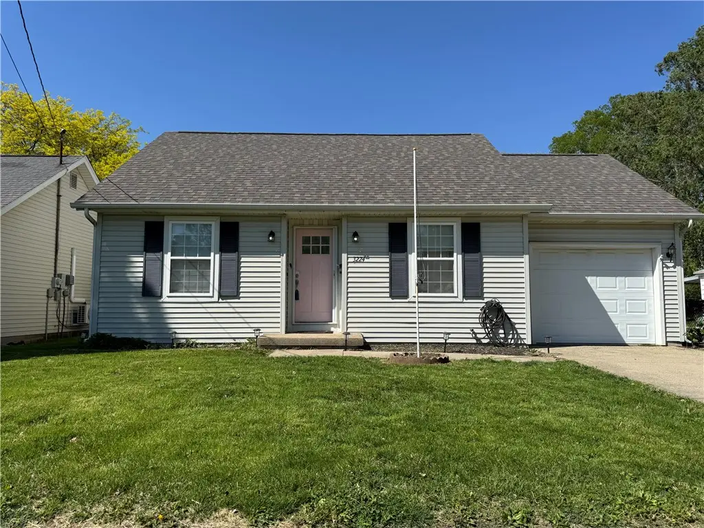3224 Marion Avenue, Mattoon, IL 61938 - #1