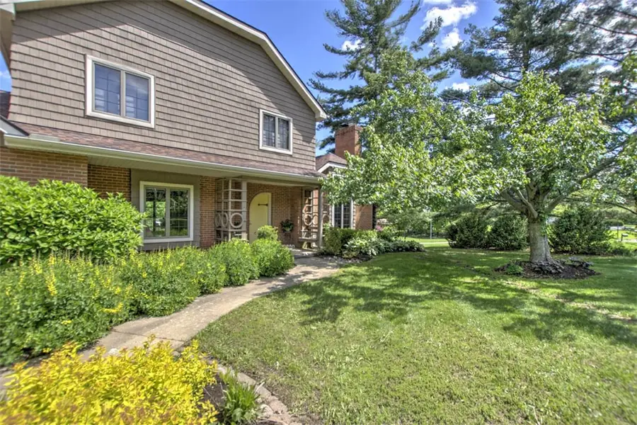 3028 Blackstone Drive, Decatur, IL 62522 - #3