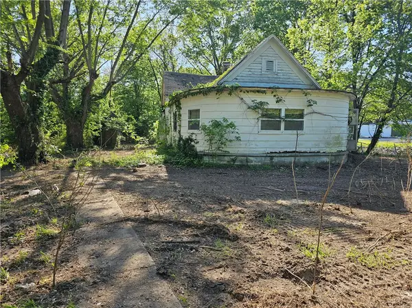507 S Delaware Street, Greenup, IL 62428