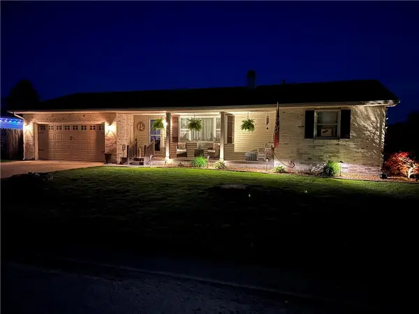 1104 S Madison Street, Sullivan, IL 61951