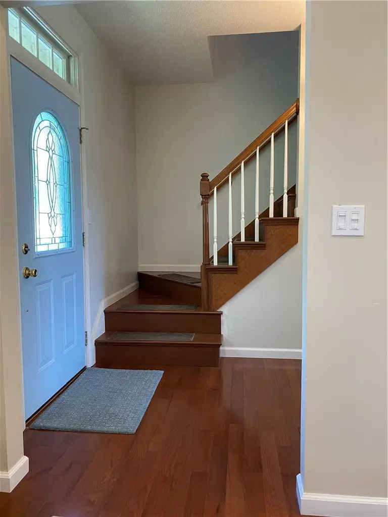 905 Tanglewood Drive, Charleston, IL 61920 - #2
