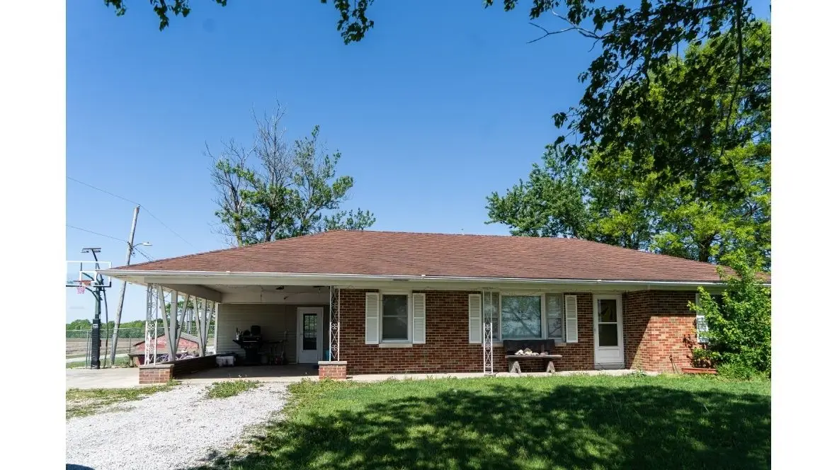 23727 Highway 45, Mason, IL 62443 - #1