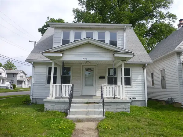 794 W Waggoner Street, Decatur, IL 62526